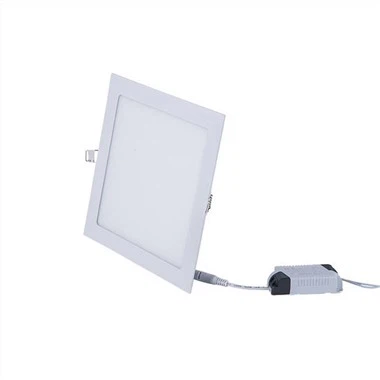 Kare Ankastre dirije Downlights
