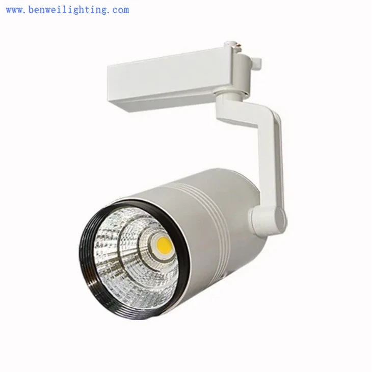 restaurant track lighting